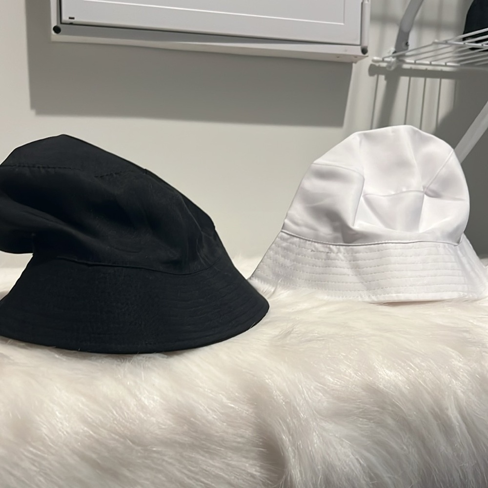 Bucket Hats - Picture 3 of 4